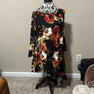 Floral ruffles tunic